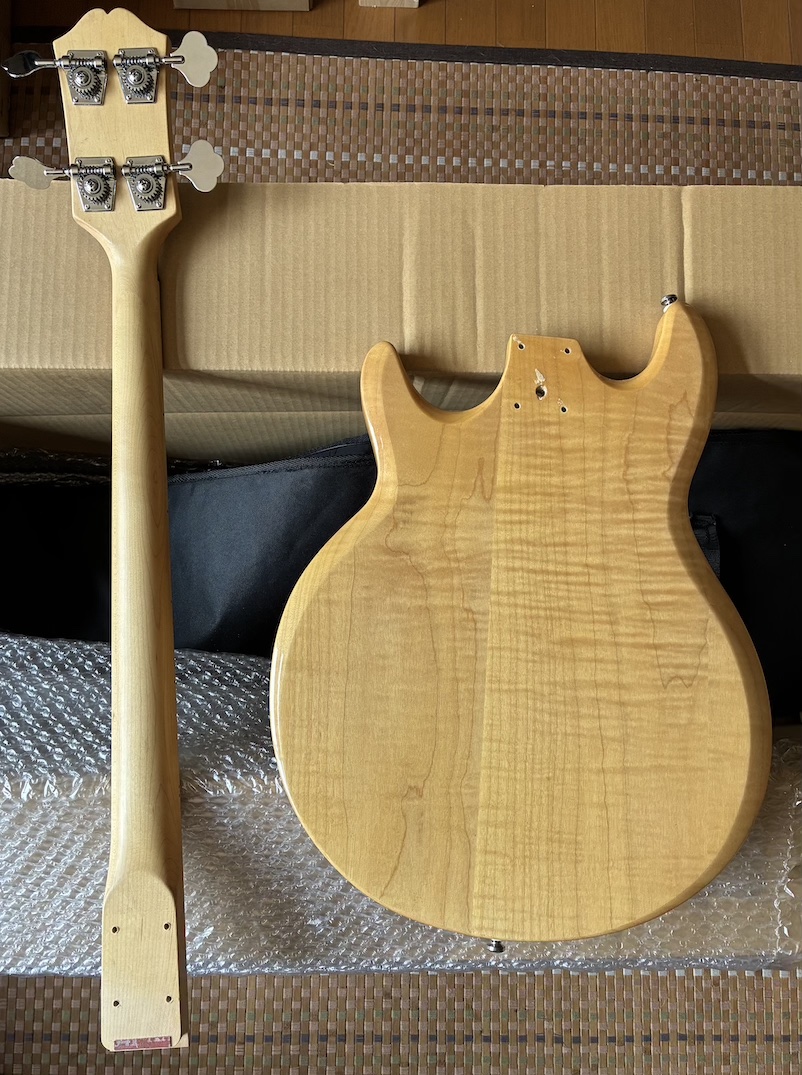 Bass guitar detached